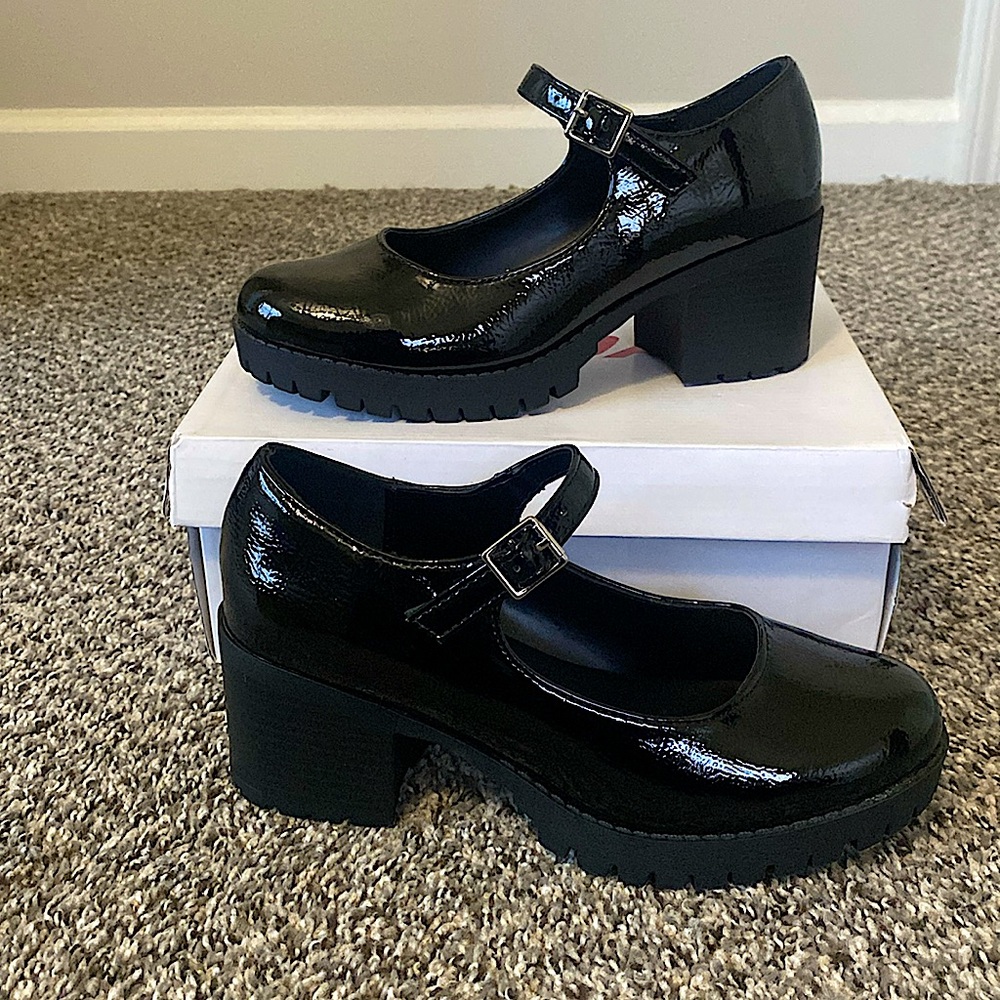 Size 7 Black Platform Mary Janes
